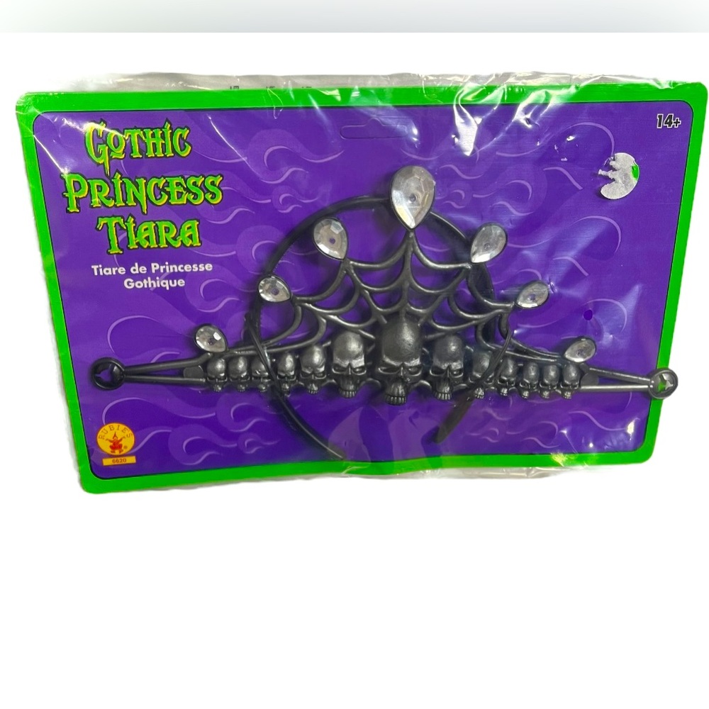 Gothic princess tiara for costume, renaissance, Halloween. Snaps together